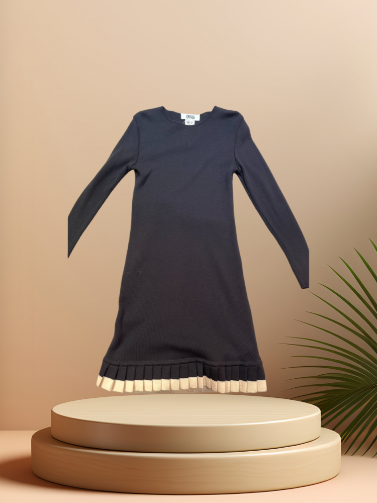 Crisca black wool dress made of 100% virgin wool with a stylish hem, perfect for casual and special occasions.