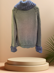 Essentiel Cardigan Sweater with large lapels, pockets, and gradient color in lamb wool, perfect for all temperatures.