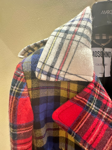 Moschino long tartan coat showcasing vibrant patterns and elegant collar design, perfect for vintage-inspired fashion.