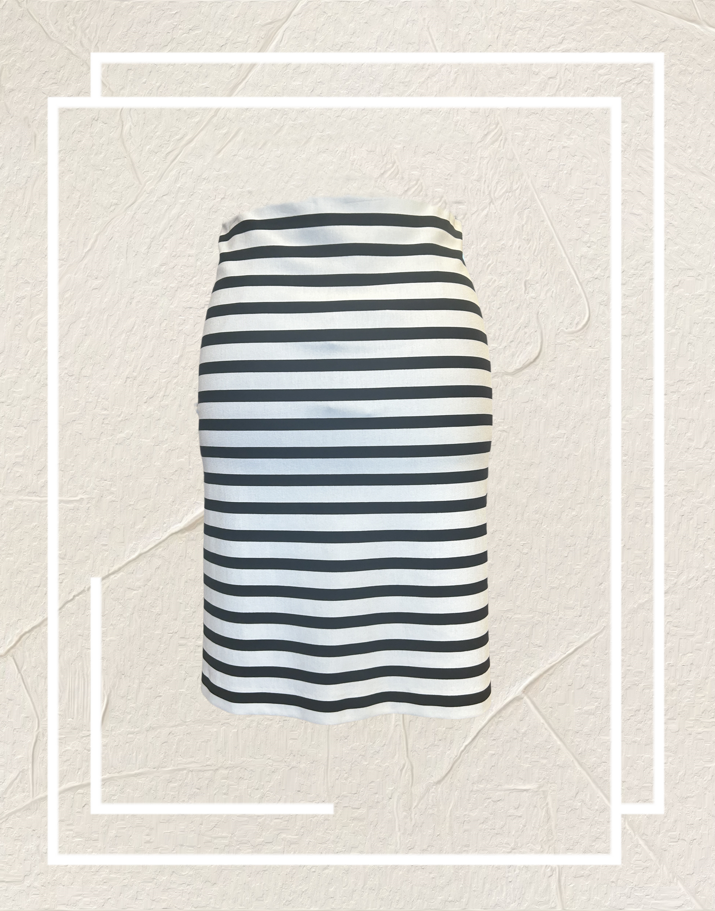 Marccain Stripped Pencil Skirt showcasing a stylish striped design, ideal for versatile outfits and flattering fits.