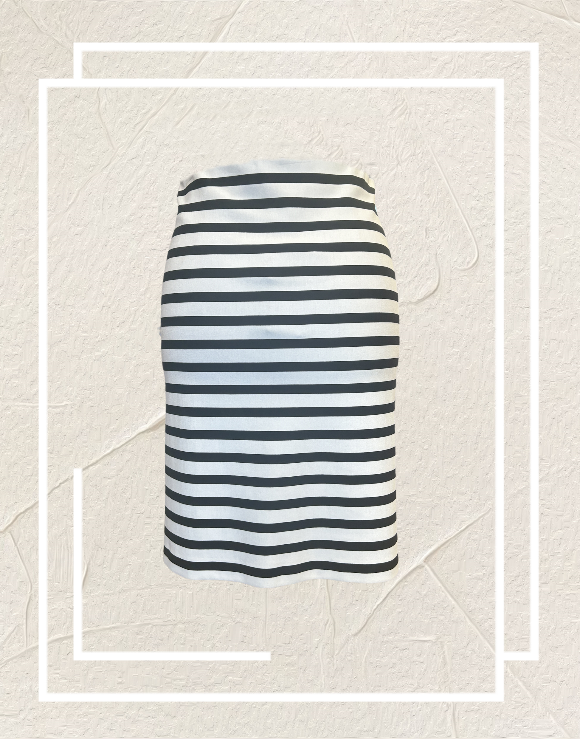 Marccain Stripped Pencil Skirt showcasing a stylish striped design, ideal for versatile outfits and flattering fits.