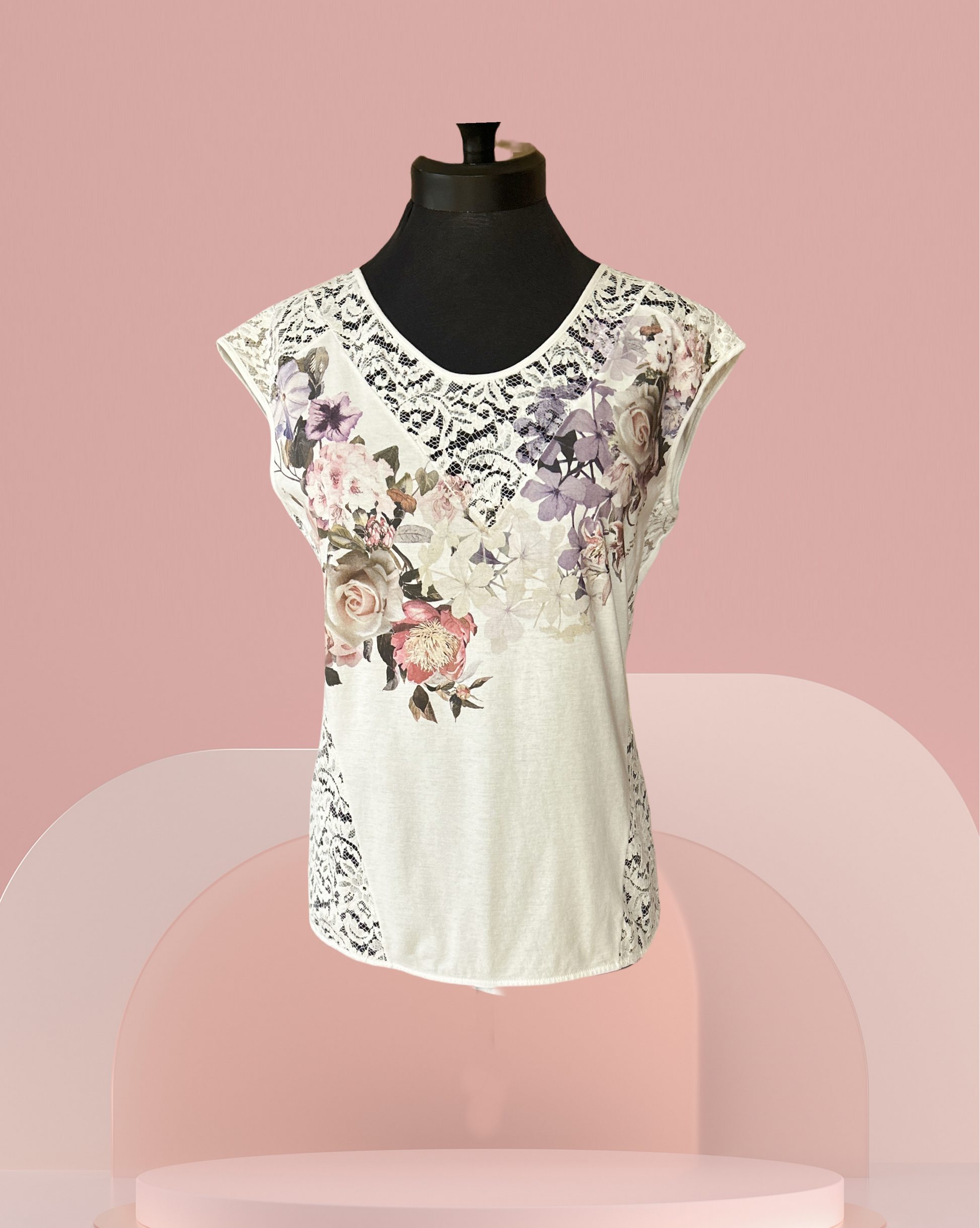Seventy Whit Lace Cotton Blouse with floral design, perfect for summer elegance and versatile styling.