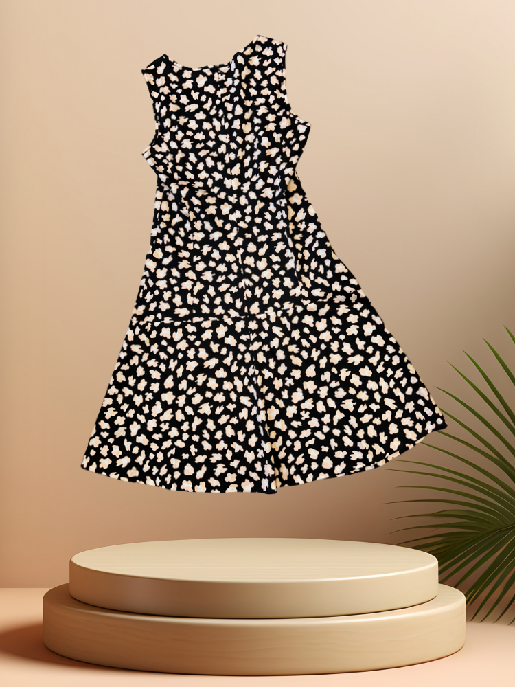 Seventy Pink Cloud-Print Pattern Dress showcasing A-line cut and comfort for spring and summer, made of cotton.